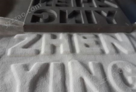 浈颖皮料压花机用于制做服装3D字母牛仔外套皮革料压花压印标签