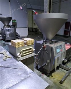 1000型红肠生产设备 红肠斩拌机机器