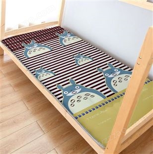 厂家批发定制垫子 床垫硬质棉床垫  军绿防潮床垫 学生床上用品 学校上下铺单人床垫订制