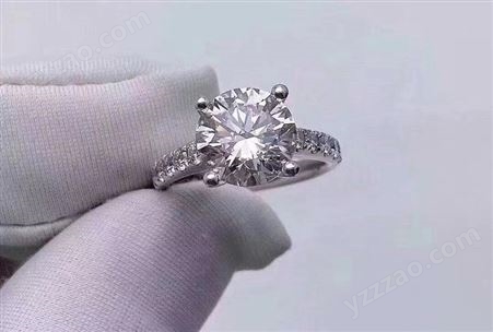 上海闸北实体店钻石回收 二手钻石戒指免费估价上门收购