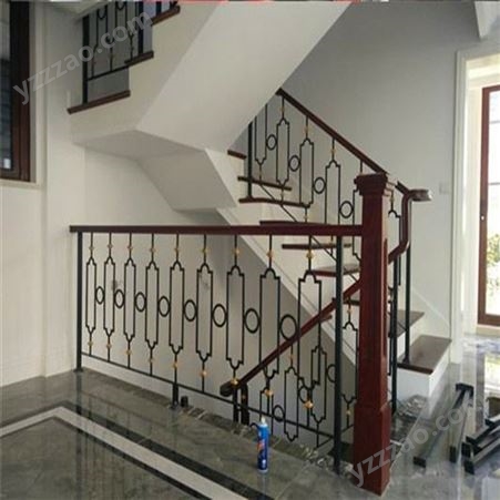 楼梯扶手定制 铁艺护栏现代简约楼梯扶手 小区别墅楼梯栏杆