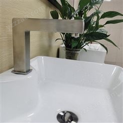 公共洗手间自动感应水龙头-深圳卫浴厂家-和力成